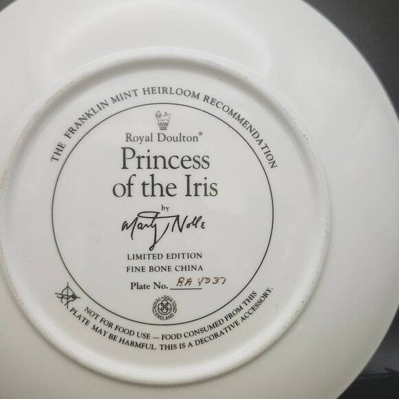 VTG Princess Of The Iris Franklin Mint Royal Doulton Bone China Plate 24K RA4037 - Picture 3 of 5
